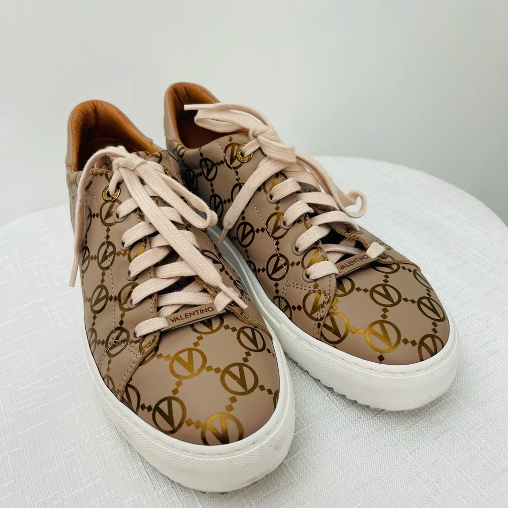 Valentino Women's Tan and Gold Patterned Sneakers